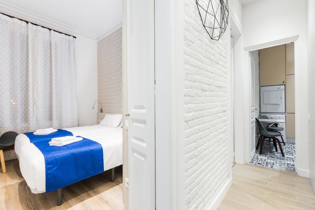 Barcelona Apartments Marina 124 Exterior foto
